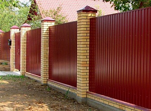 Забор из профнастила Лесогорский