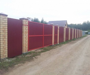Забор из профлиста Новосаратовка