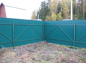 Забор из профнастила Приладожский